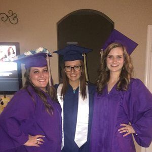 Meet your Posher, Kayla