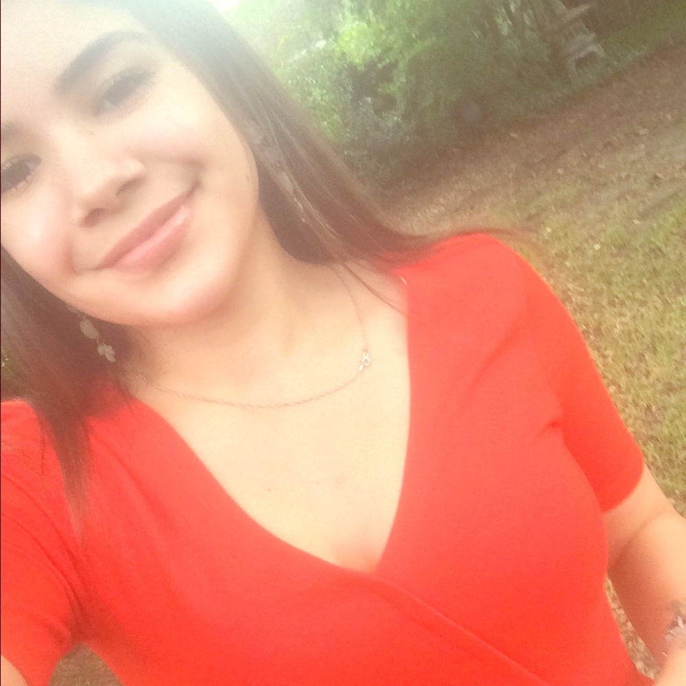 Meet your Posher, Priscilla