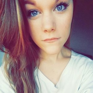 Meet your Posher, Robyn