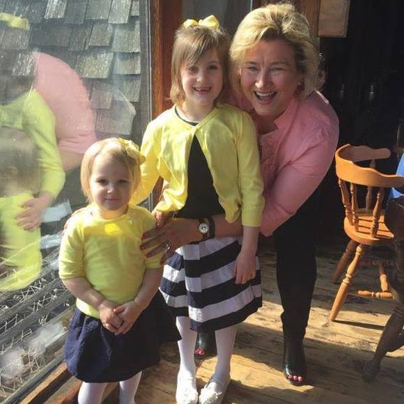 Meet your Posher, Elizabeth