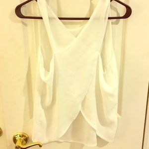 ♥️ Sheer white criss cross back top