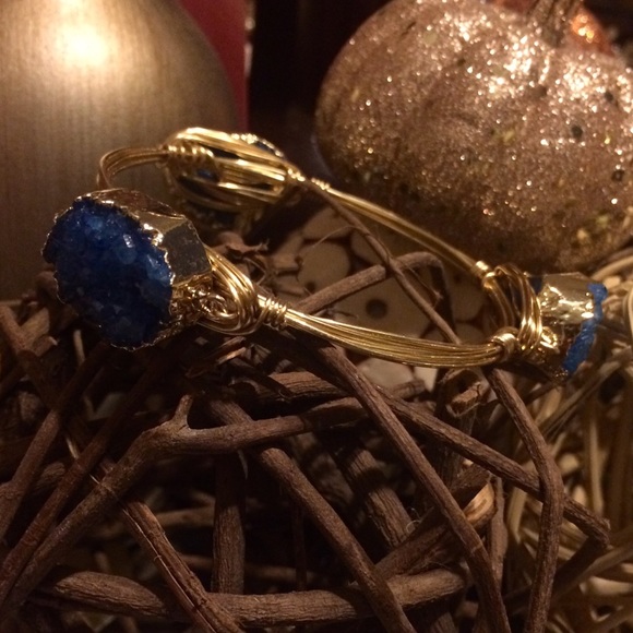 🚫SOLD🚫 🔶Blue Druzy Wired Bangle