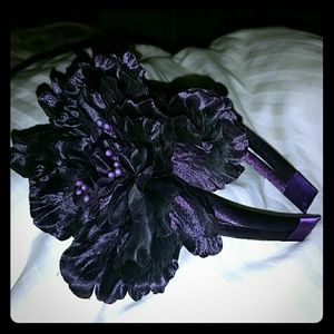 Oversized flower headband