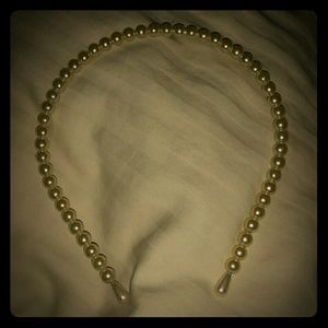 Pearl headband