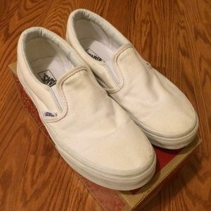 True White Classic Slip On Vans