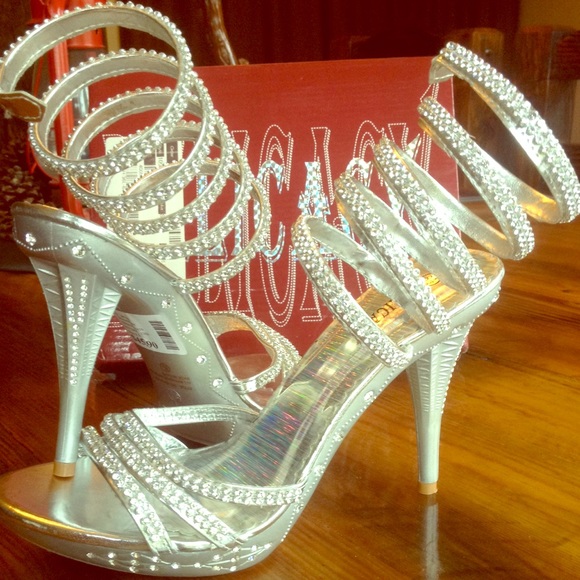 Beautiful silver heels from Deb