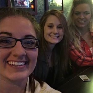 Meet your Posher, Baily