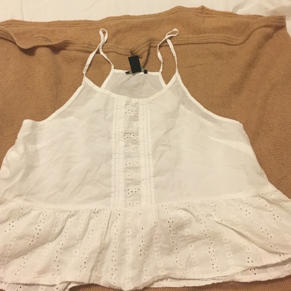 H&M white crop top CUTE