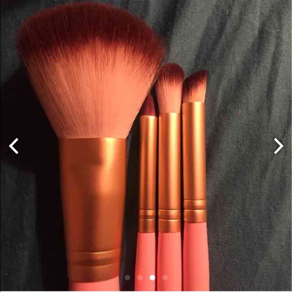 SOLD - Picture 3 of 4