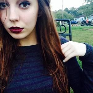 Meet your Posher, Kaitlin