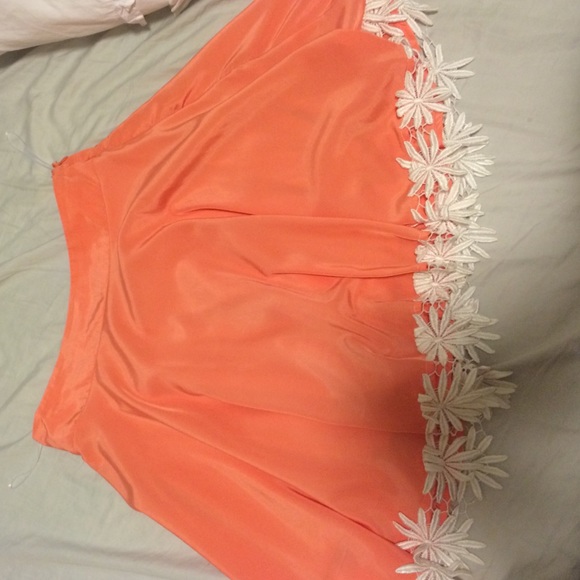 Adorable peach skirt!