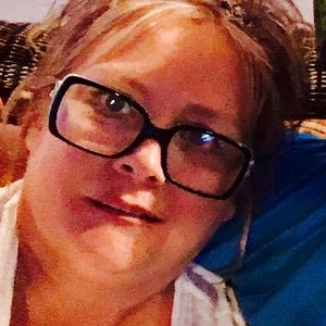 Meet your Posher, Dona