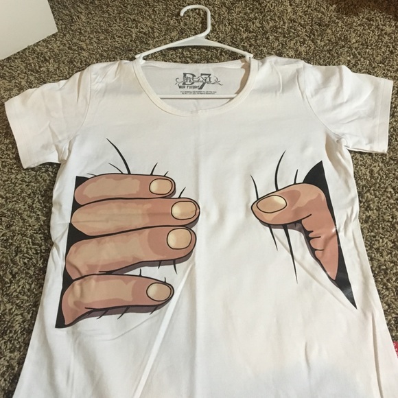 short sleeve tee - Picture 3 of 3