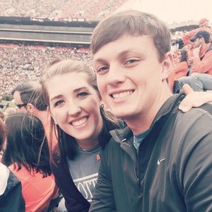 Meet your Posher, Caroline