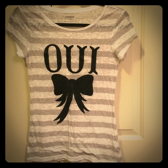 Express Graphic Tee