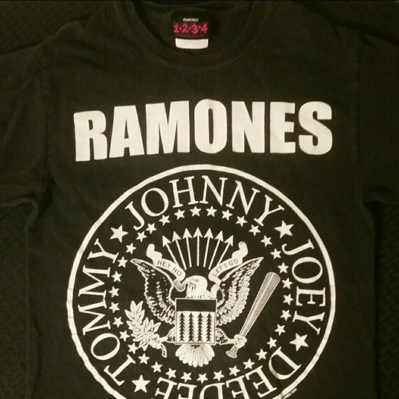 Ramones Tee