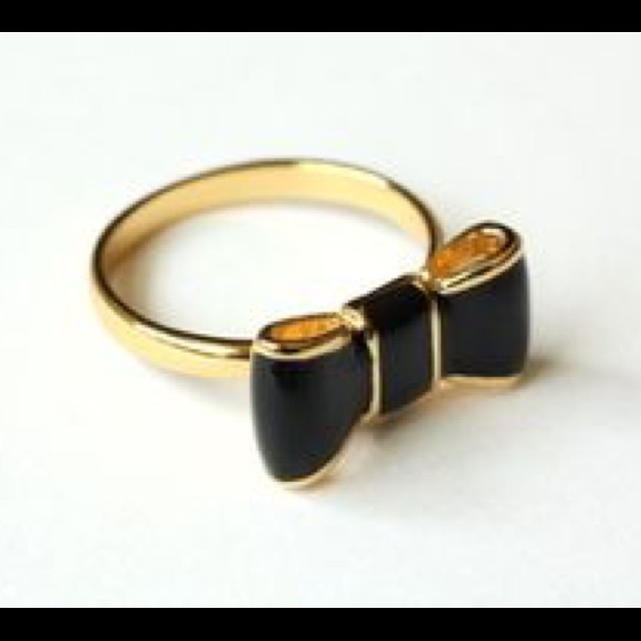 Kate Spade black and gold bow ring