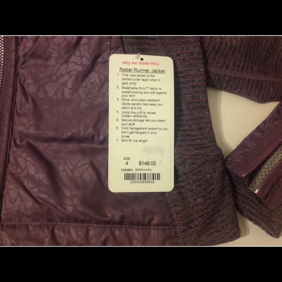 ❌SOLD❌LULULEMON rebel runner jacket 2 RARE! - Picture 4 of 4