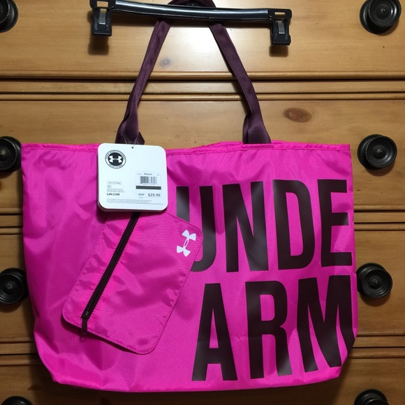 Under Armour Handbags - Under Armour Gym/Yoga Tote NWT 🎀 Bundle Me! 🎀