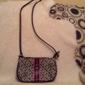 Tommy Hilfiger purse