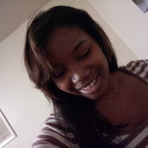 Meet your Posher, Allyssa