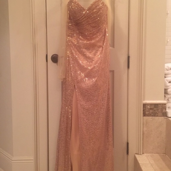 Sequence long Gold dress