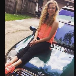 Meet your Posher, Amber