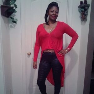 Meet your Posher, Latisha