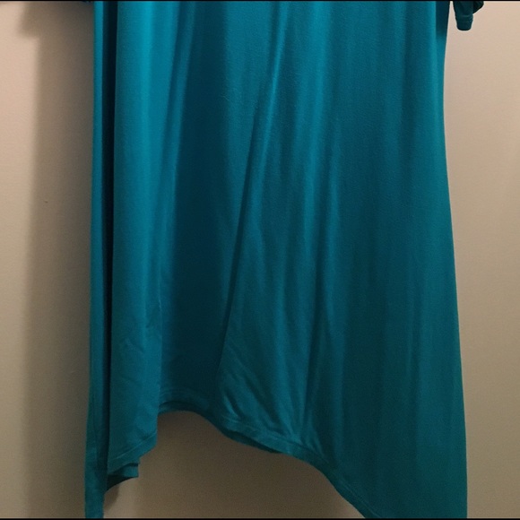 Teal tunic with lace detailed sleeves - Picture 3 of 3