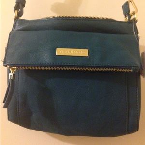 Liz Claiborne crossbody bag
