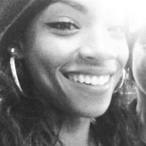 Meet your Posher, Diona