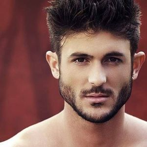 Meet your Posher, Adam