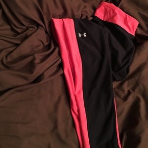 Under armour compression workout/running leggings