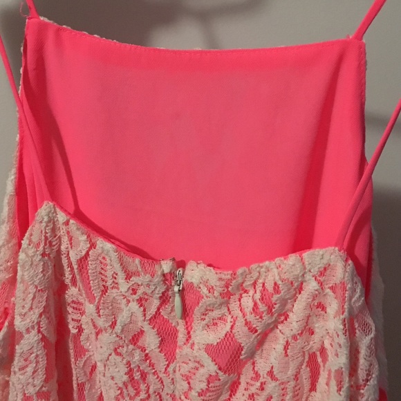 Pink baby doll dress - Picture 3 of 4