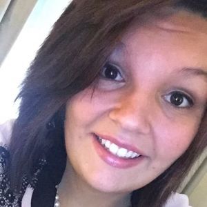 Meet your Posher, Tanisha