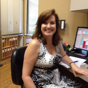 Meet your Posher, Maria elena