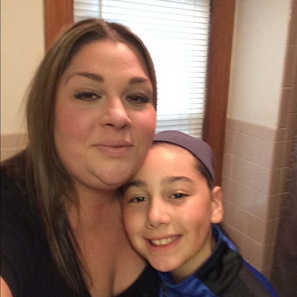 Meet your Posher, Jessica - Picture 1 of 1