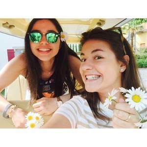 Meet your Posher, Defne