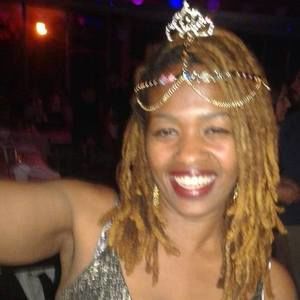 Meet your Posher, Nikki