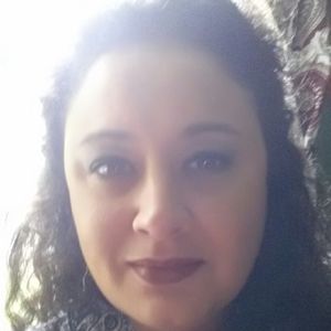 Meet your Posher, Stacy