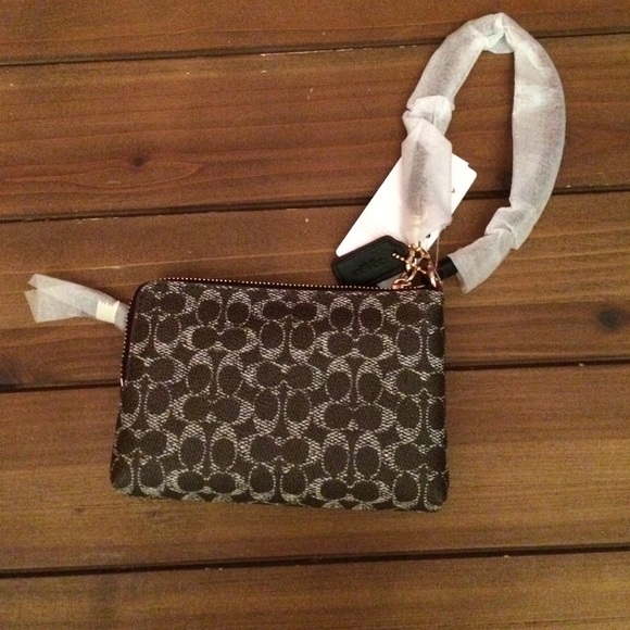 Coach Double pocket wristlet 53010 - Picture 2 of 3