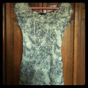 Cream and navy floral lace Maurices shirt