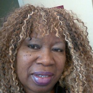 Meet your Posher, Carol