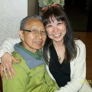 Meet your Posher, Dothie