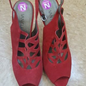 Brand New Van Eli Suede Peep Toes