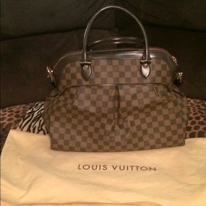 Authentic Louis Vuitton Trevi GM