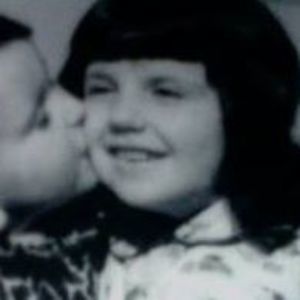 Meet your Posher, Brunilda