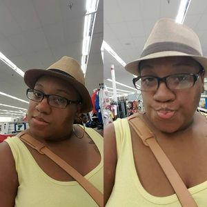 Meet your Posher, Natasha