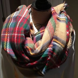 Marleylilly plaid scarf.  Never worn