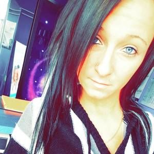 Meet your Posher, Janelle